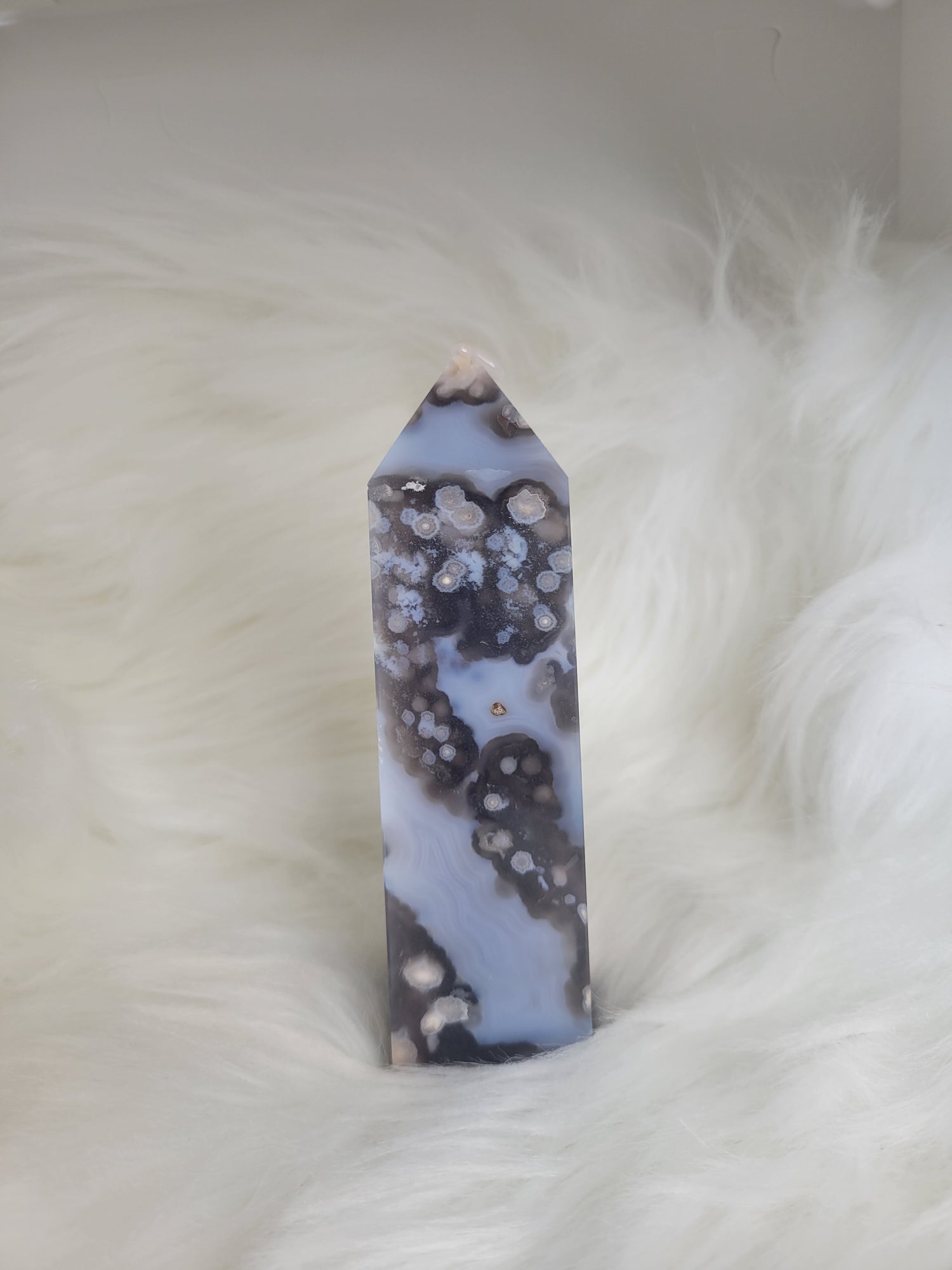 Flower Agate Tower - Black